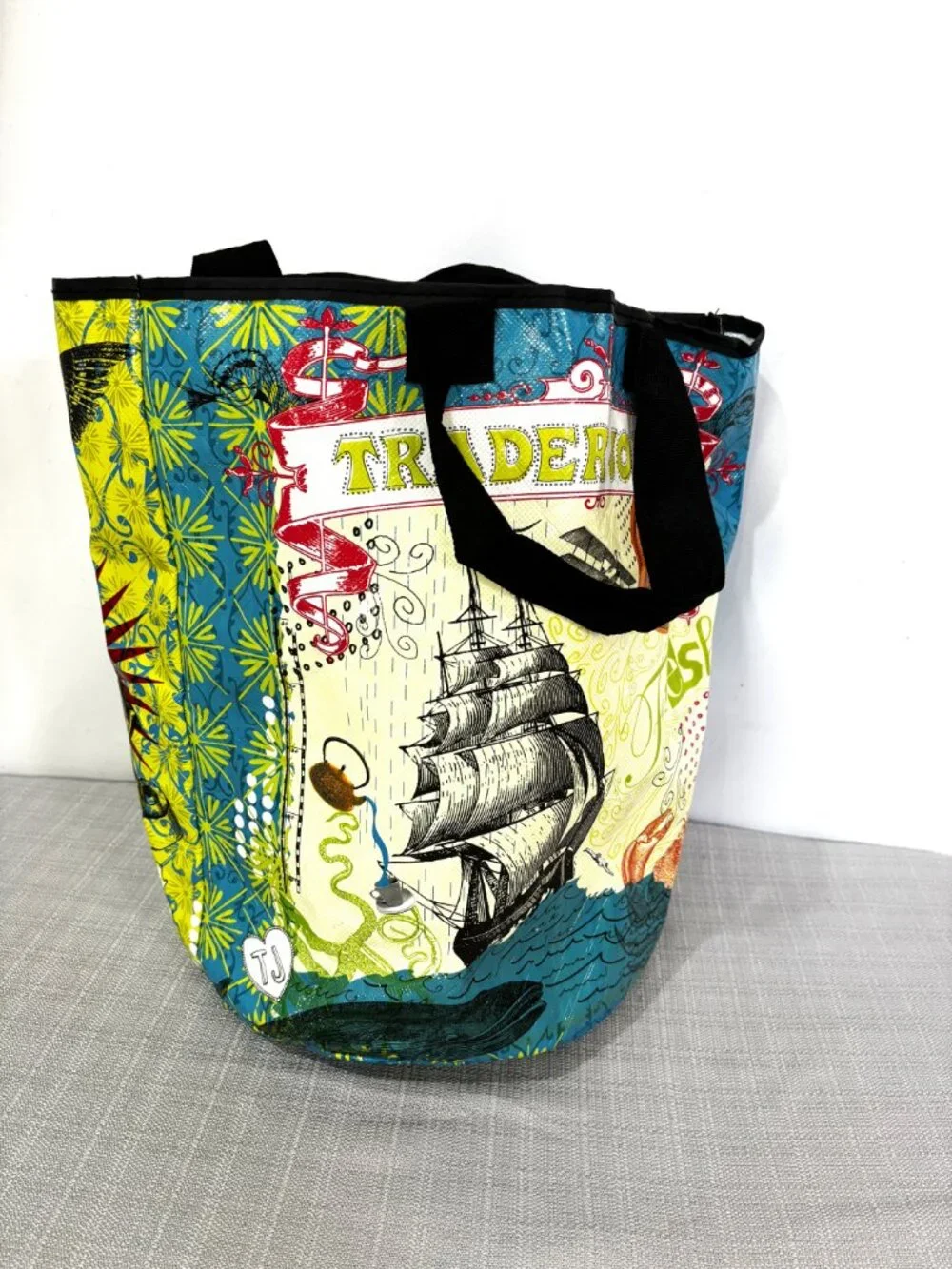Vintage Trader Joe’s Sailing Ship & Rooster Barrel Shopping Bag EUC